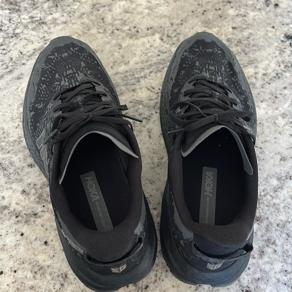 Men’s HOKA Speedgoat 6 GTX - Picture 1 of 5